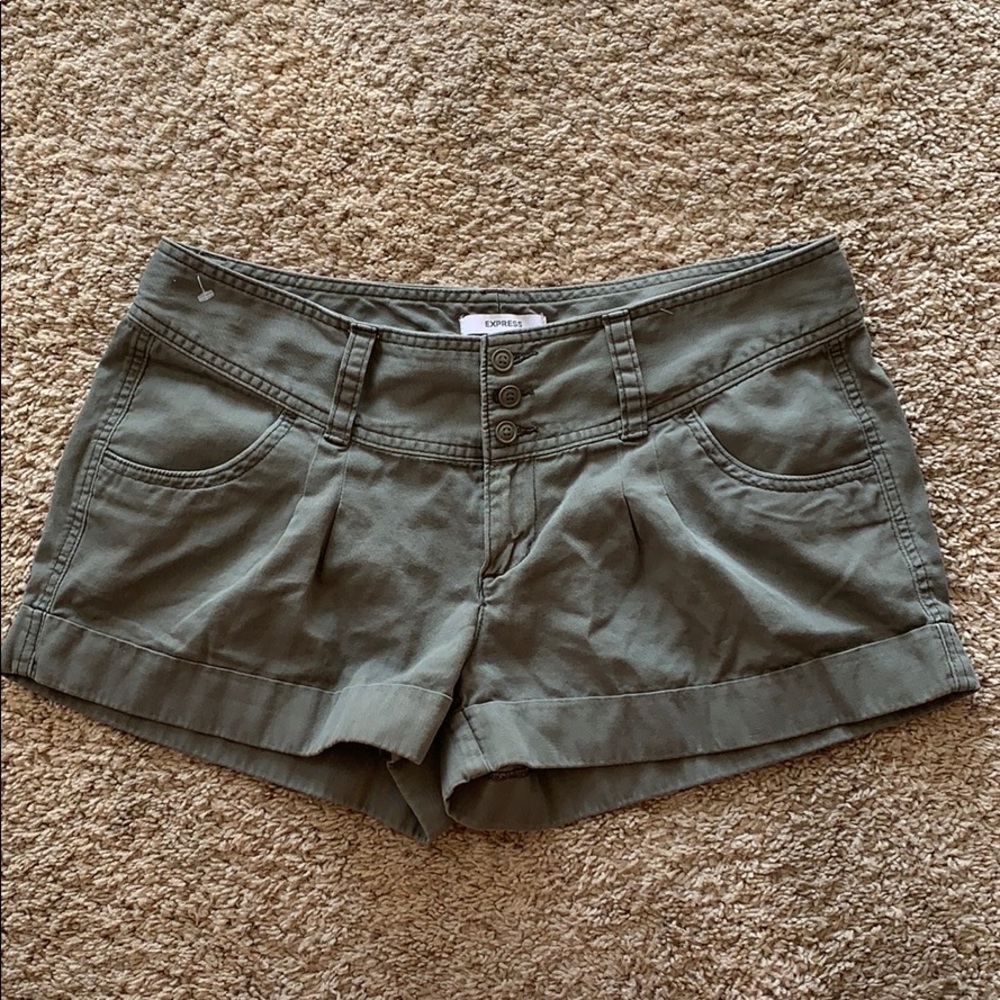 Express shorts